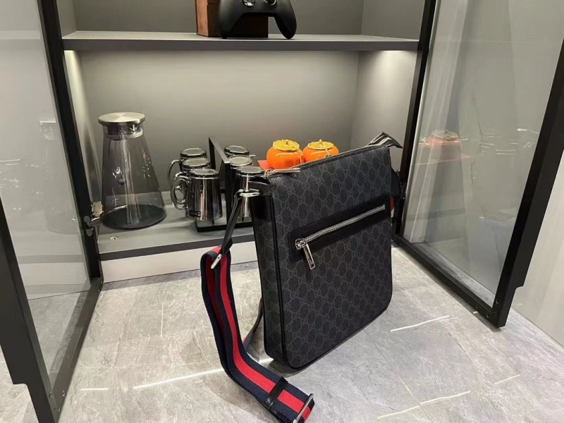 Gucci Satchel Bags